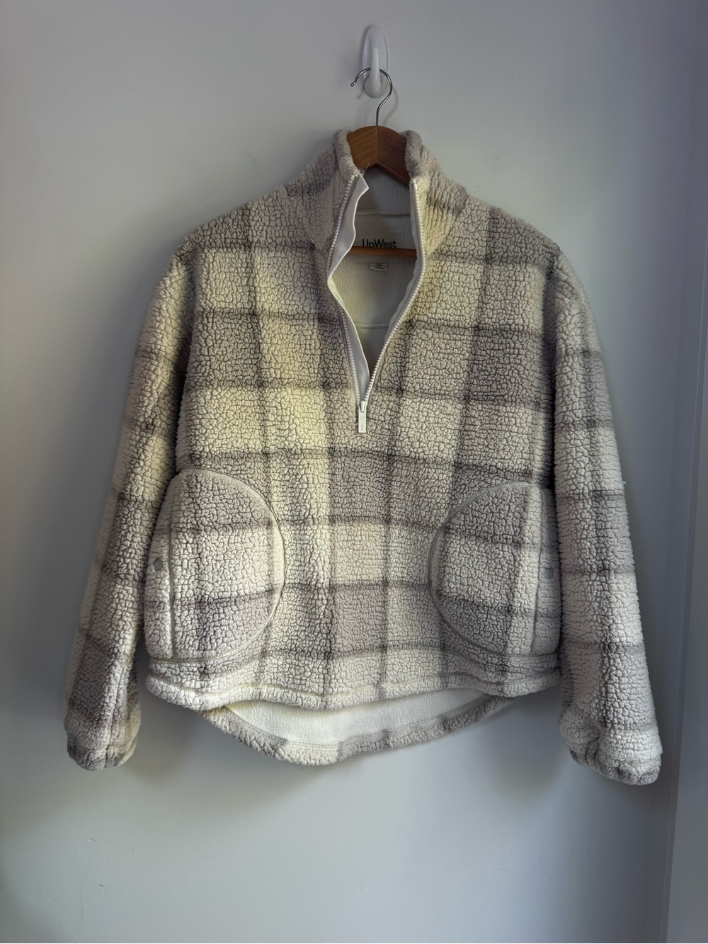 EUC Women’s UpWest Cream Check Sherpa Half-Zip Pullover